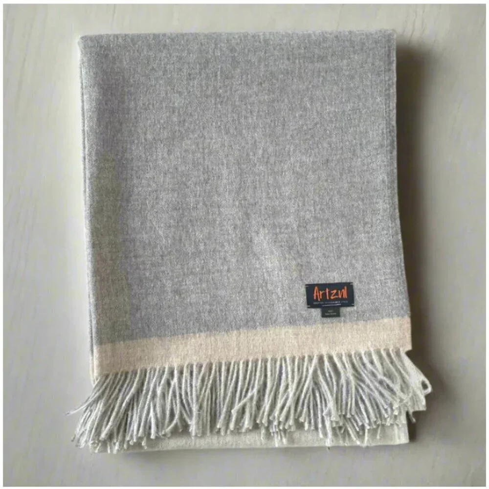 ARTZNL 100% Baby Alpaca ECO Throw Undyed Blanket Large Gray All Season Luxury - Picture 11 of 11